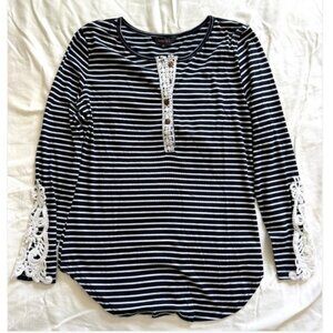 NEW Amaryllis Lace Henley Top Striped White Blue T-Shirt Longsleeve S Small NWT